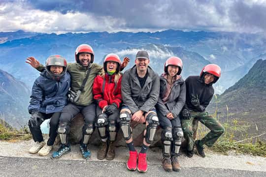 Luxury Tour: Ha Giang Loop 4-Night 4-Day with Easy Rider