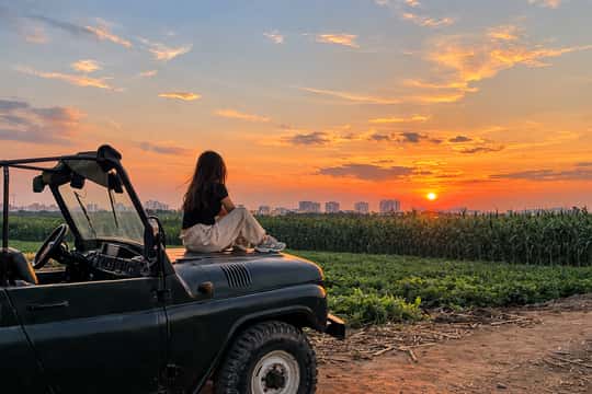 Featured tour with 10 reviews: Hanoi City Tour by Jeep at Sunset: Train Street & City Lights
