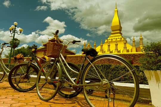 Vientiane Bike Tour: Exploring the City’s Best Destinations