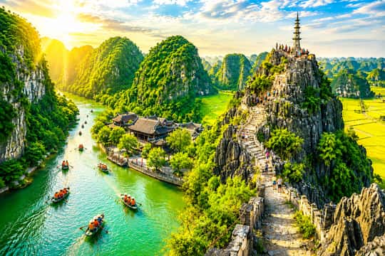 2-Day Ninh Binh Tour with Boat Ride, Homestay