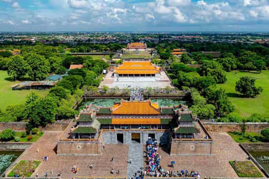 Featured tour with 30 reviews: Hue Private City Tour: Imperial Citadel, Royal Tombs & Guide