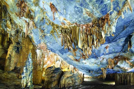 Phong Nha/Dong Hoi: Phong Nha Cave and Paradise Cave Tour