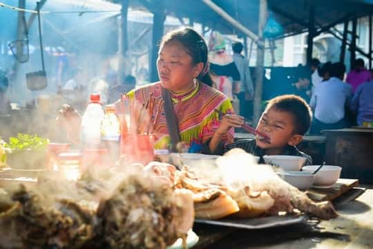 Sunday Bac Ha Market Group Tour