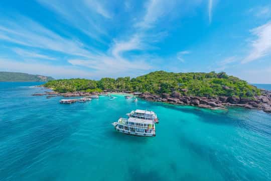 3-Island Adventure Guided Boat Tour