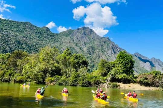 Half Day 4000 Island Kayak tour with zip line