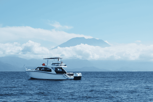 Premium Yacht Nusa Penida Manta Snorkeling & Land Tour — photo 8
