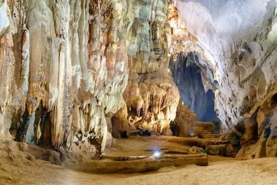 Paradise Cave & Phong Nha Tour