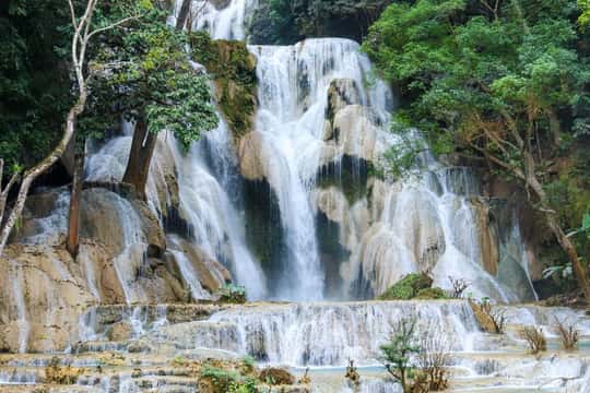 Duration range for Walking Tours from Luang Prabang from 3 hours 30 minutes to 10 hours Duration range for Walking Tours from Luang Prabang from 3 hours 30 minutes to 10 hours