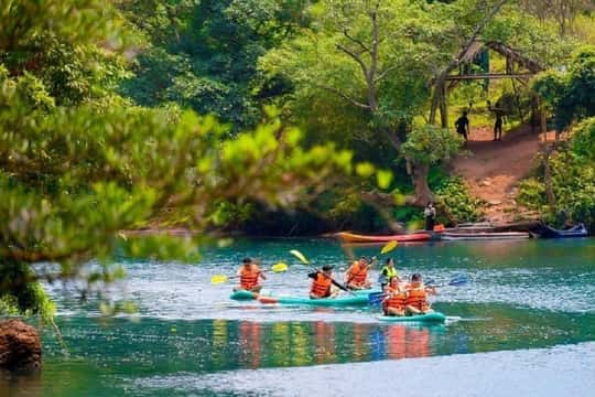 Zipline Dark Cave & Phong Nha Cave Tour : Dong Hoi/Phong Nha