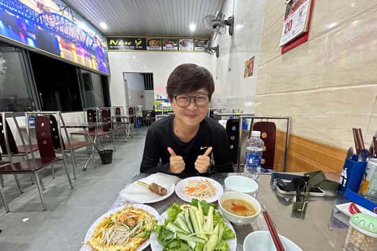 Hue Walking Food Tour: Taste Hue Like a Local