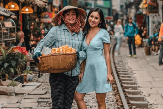 Private Half-day City Highlights and Hidden Gems Tour