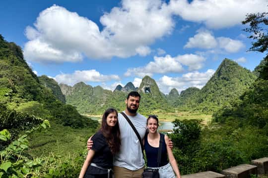 Private tour price range for Ban Gioc Waterfall in Vietnam from 165 USD and average 165 USD Private tour price range for Ban Gioc Waterfall in Vietnam from 165 USD and average 165 USD