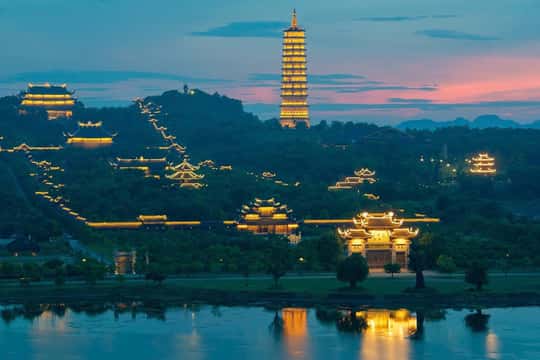 Ninh Binh Temple Tours