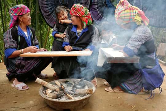 Featured tour with 15 reviews: Traditional Batik Wax-Drawing Workshop in Ta Van Village