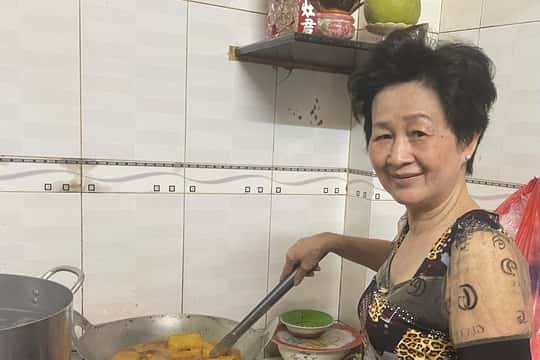 Price range for Food Tours from Ho Chi Minh City from 2 USD to 170 USD Price range for Food Tours from Ho Chi Minh City from 2 USD to 170 USD