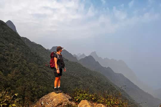 Sapa: Fansipan 2D1N Trek from Sin Chai with Local Guide