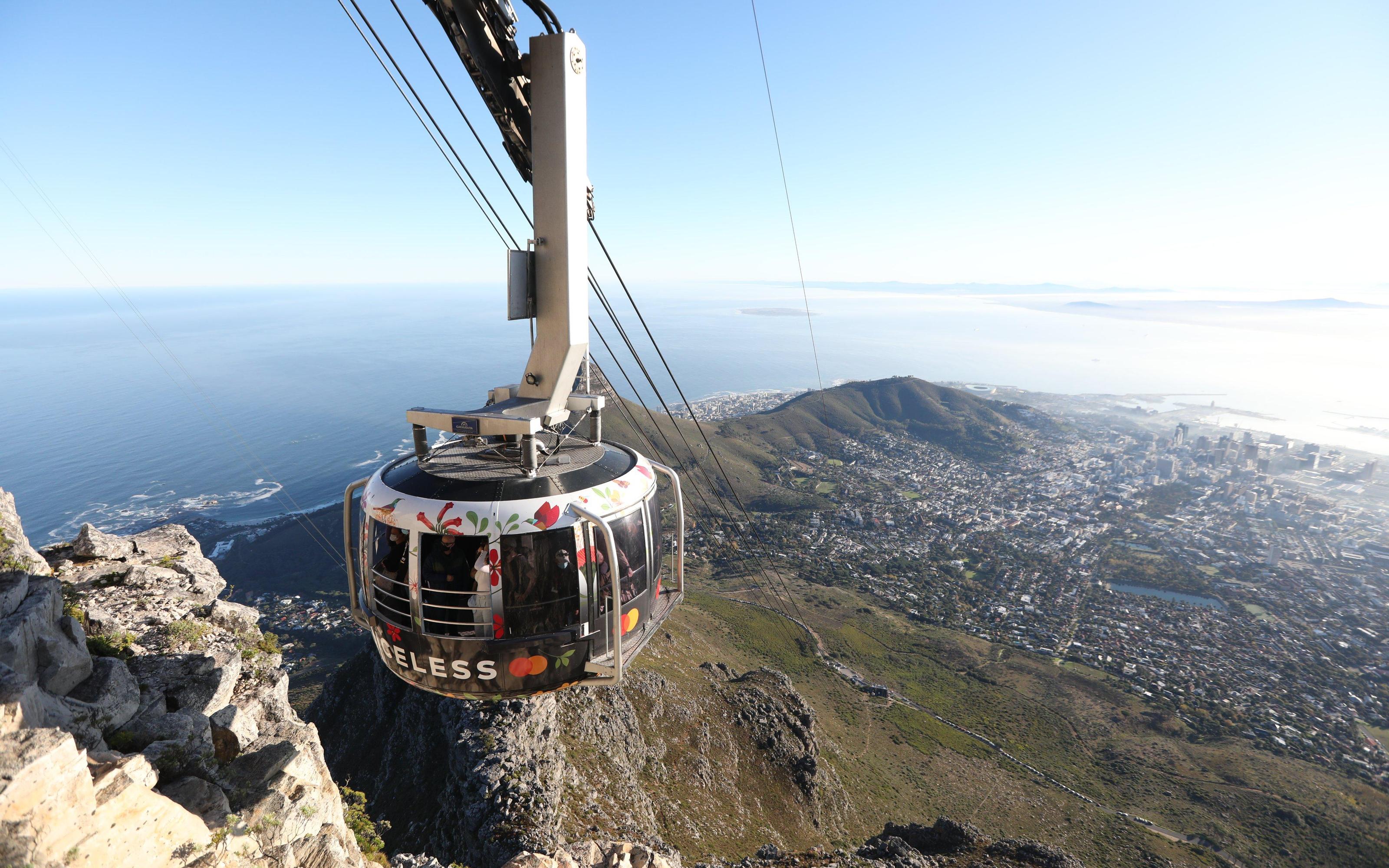 Skip The Line Ticket Table Mountain Cable Car from Cape Town - 2026 (Verified Reviews)