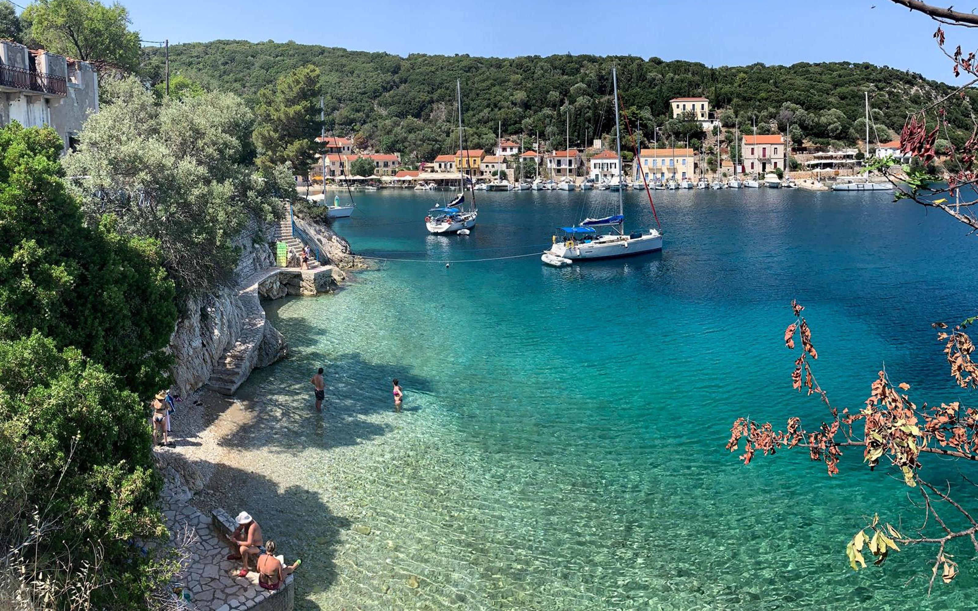 Kefalonia: Ithaca Island Sightseeing Day Tour with Bus - 2026 (Verified Reviews)