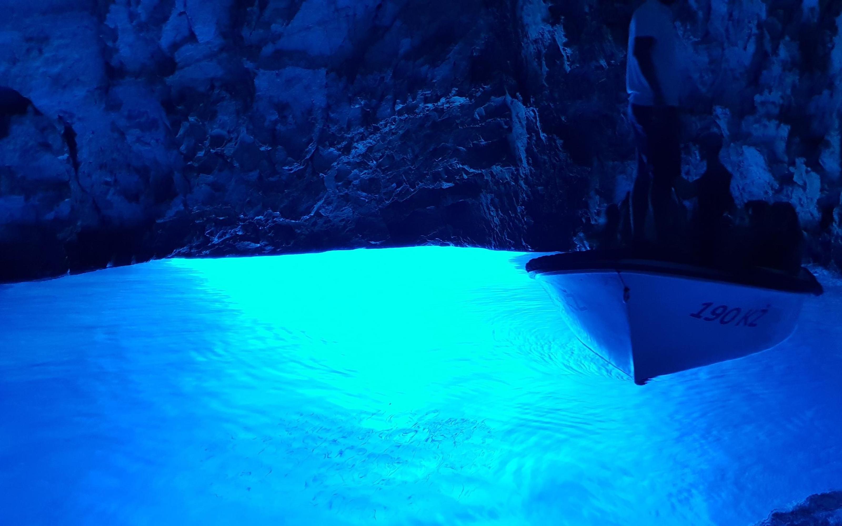 Hvar: Private Blue Cave and Vis Speedboat Tour - 2026 (Verified Reviews)