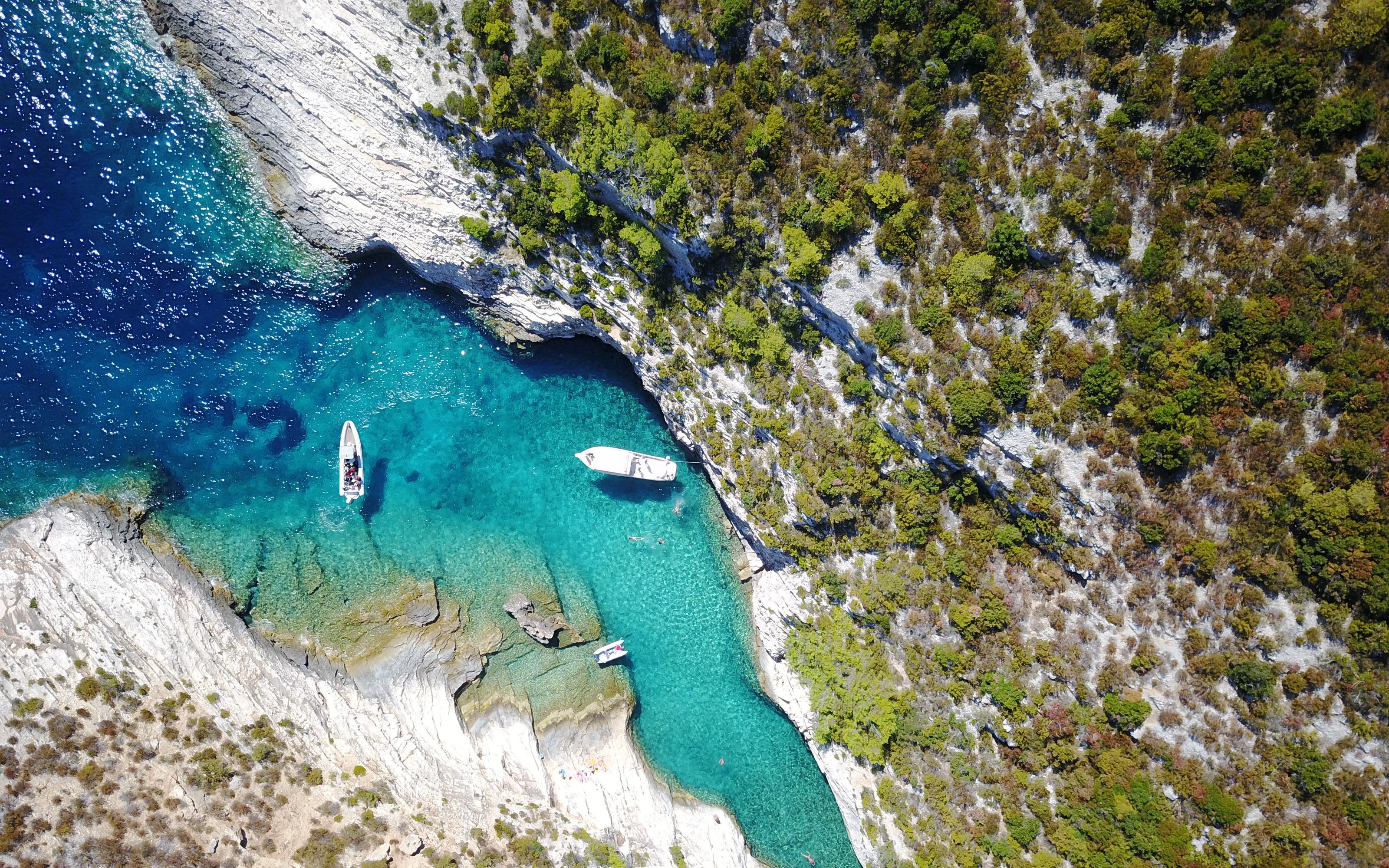Hvar: Private Blue Cave and Vis Speedboat Tour - 2026 (Verified Reviews)