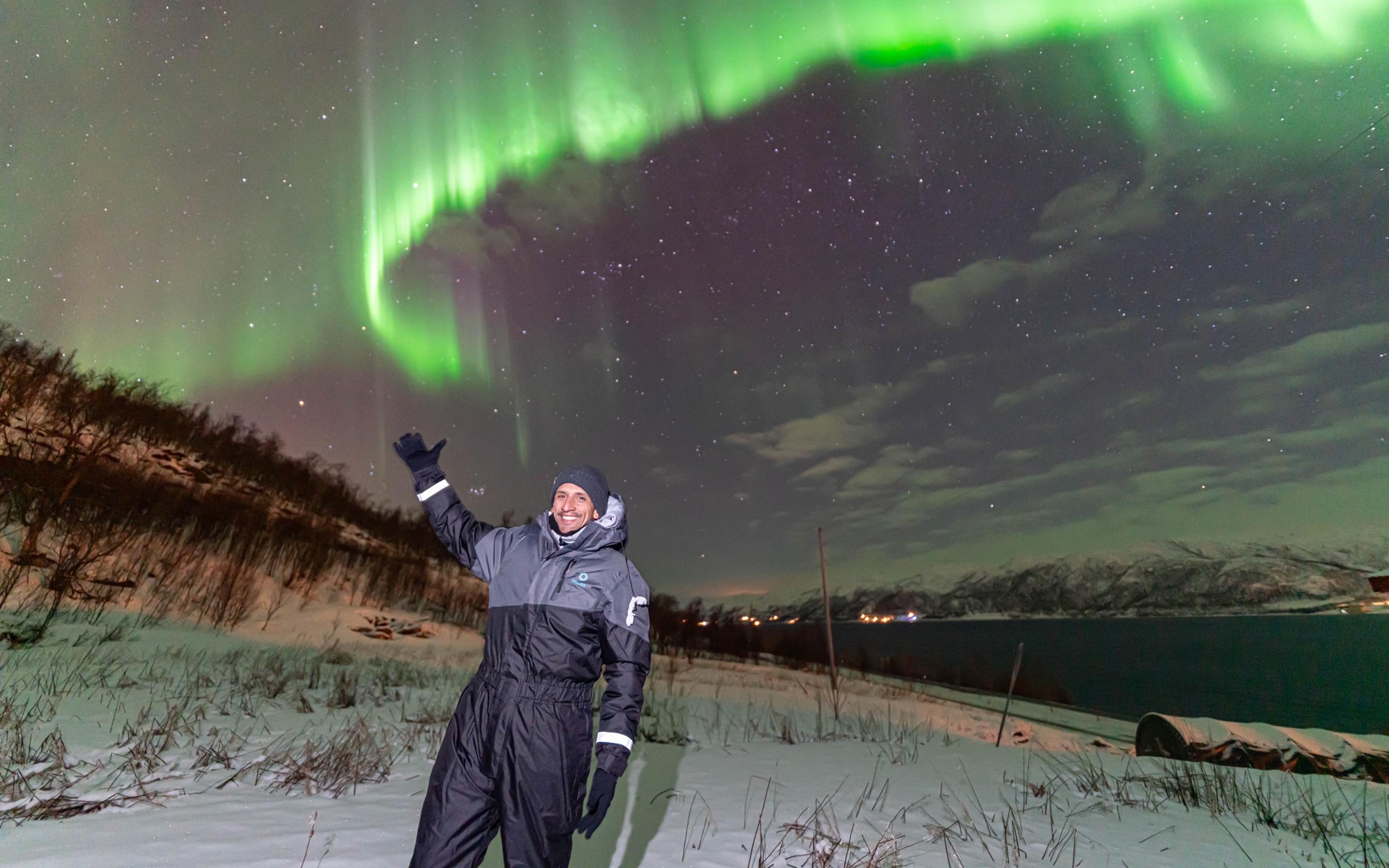 Tromsø: Northern Lights Tour w/Photo, Suits and Local Guide - 2026 (Verified Reviews)