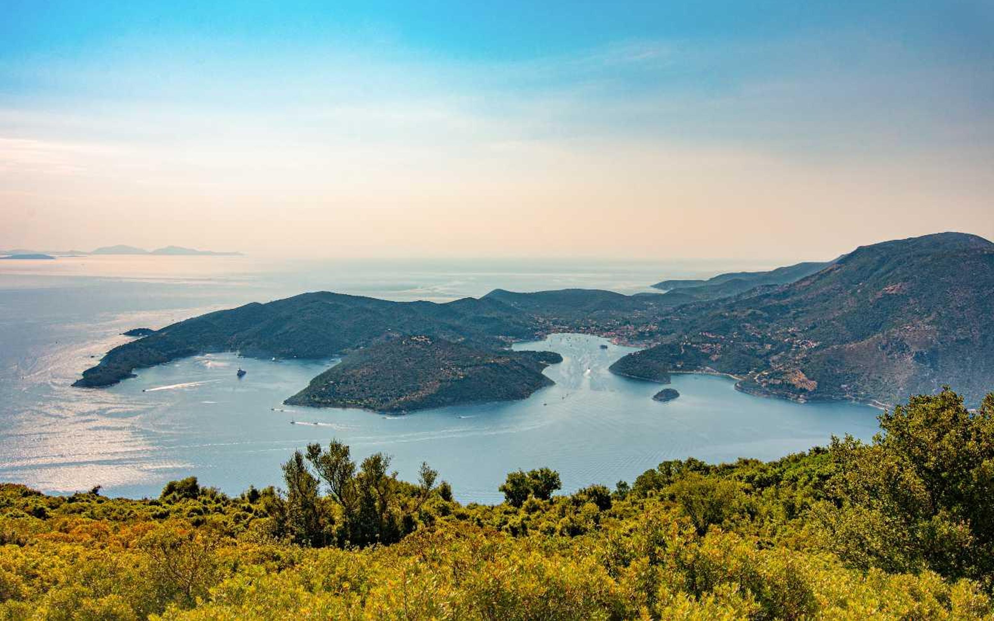 Kefalonia: Mythical Ithaca Island Full-Day Bus Tour - 2026 (Verified Reviews)