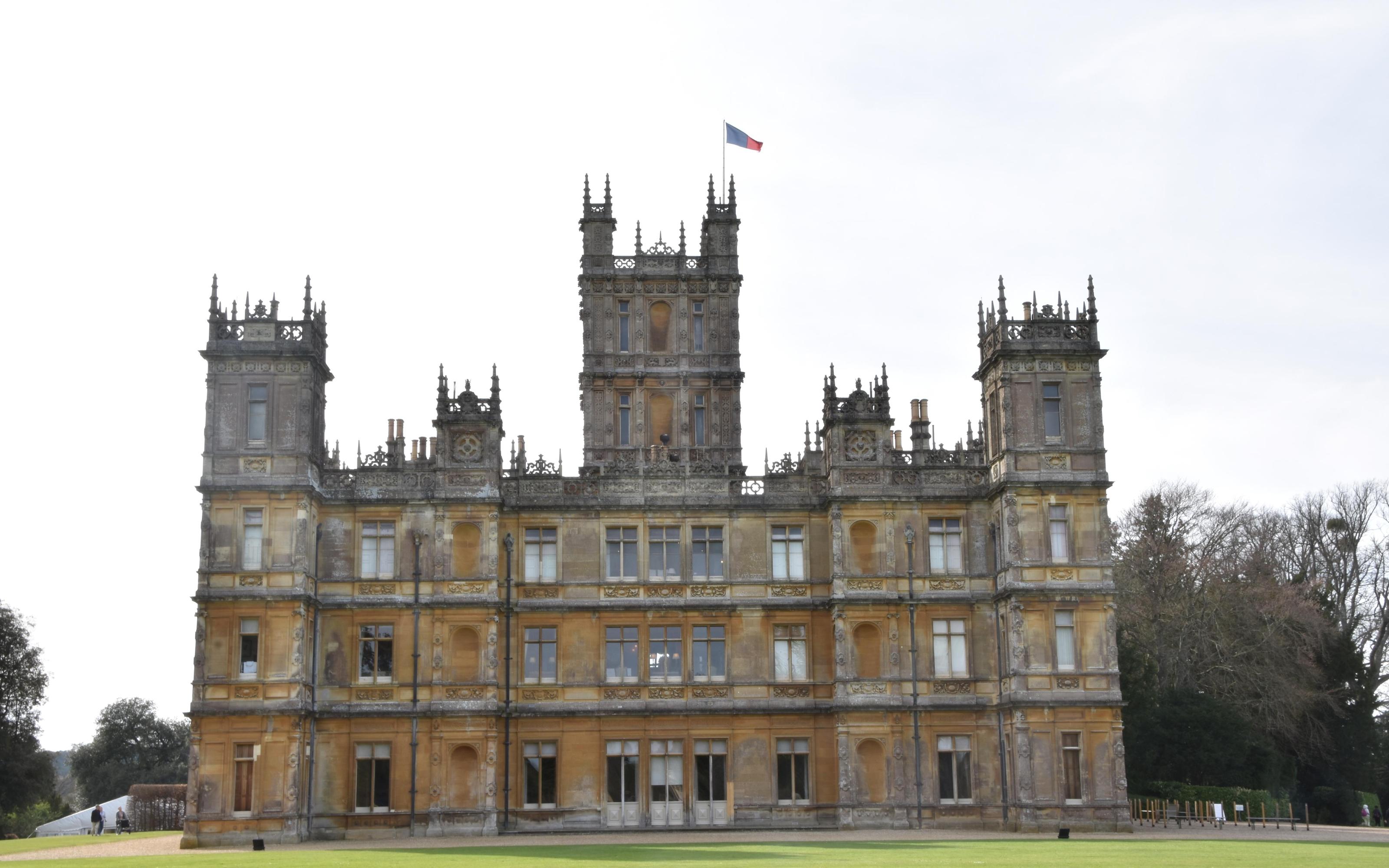 London to Downton Abbey: Highclere Castle Private Day Tour - 2026 (Verified Reviews)