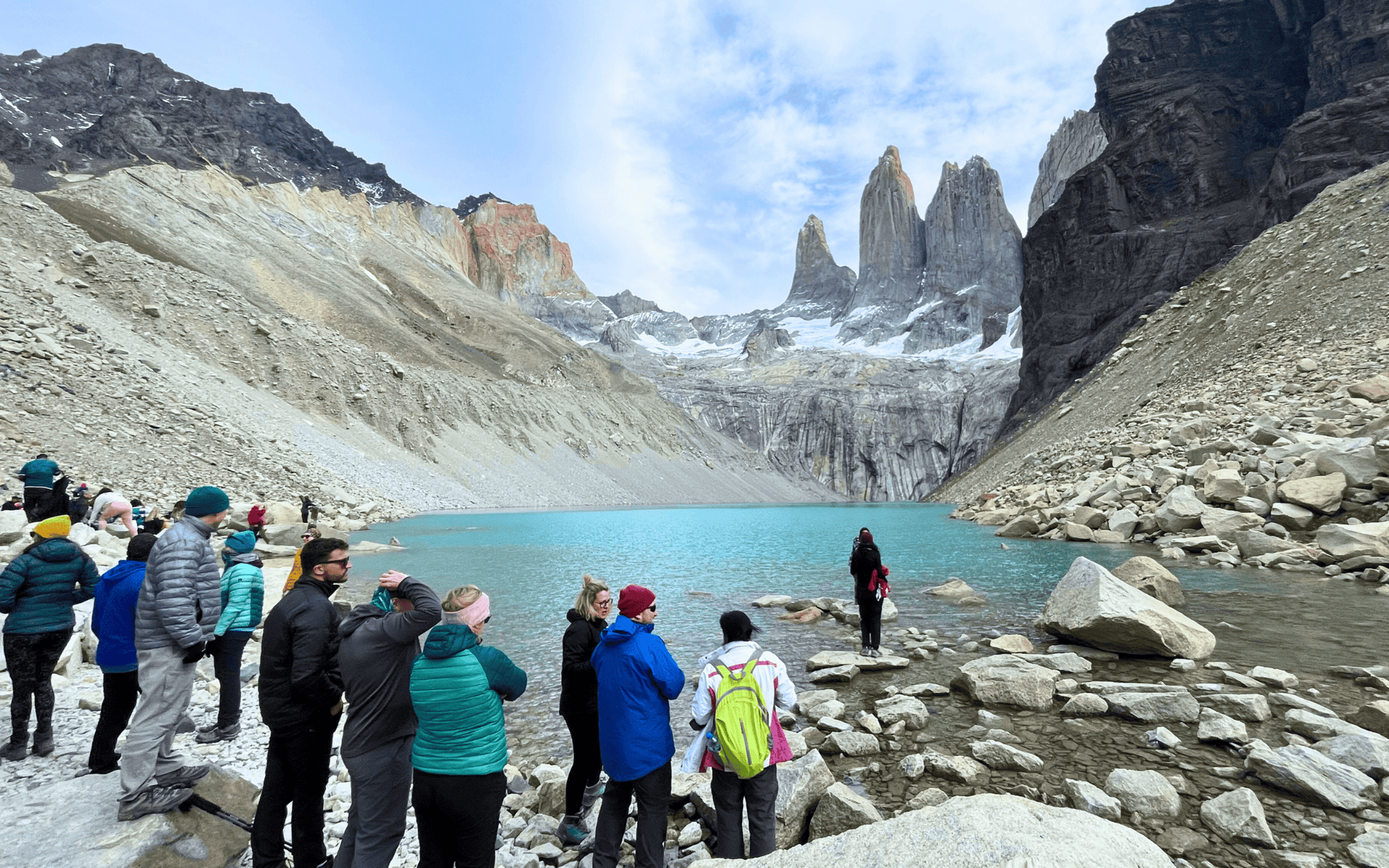 W Trek Torres del Paine - granite towers and Patagonian trail — image 1
