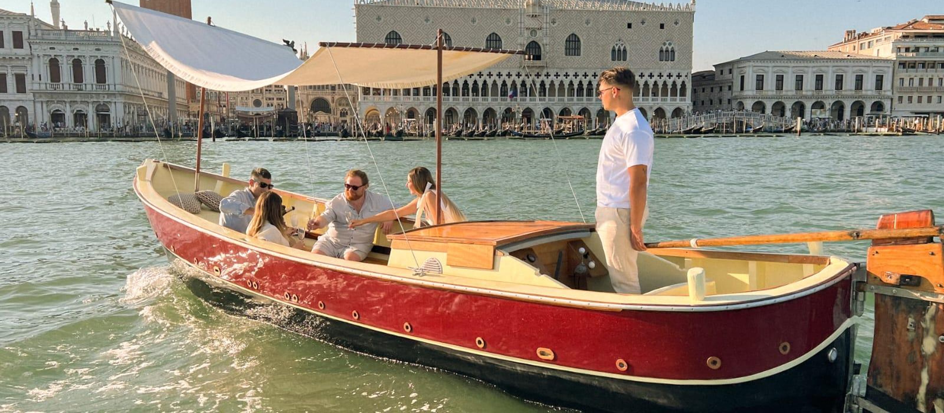 Private Tour auf einem typischen Boot