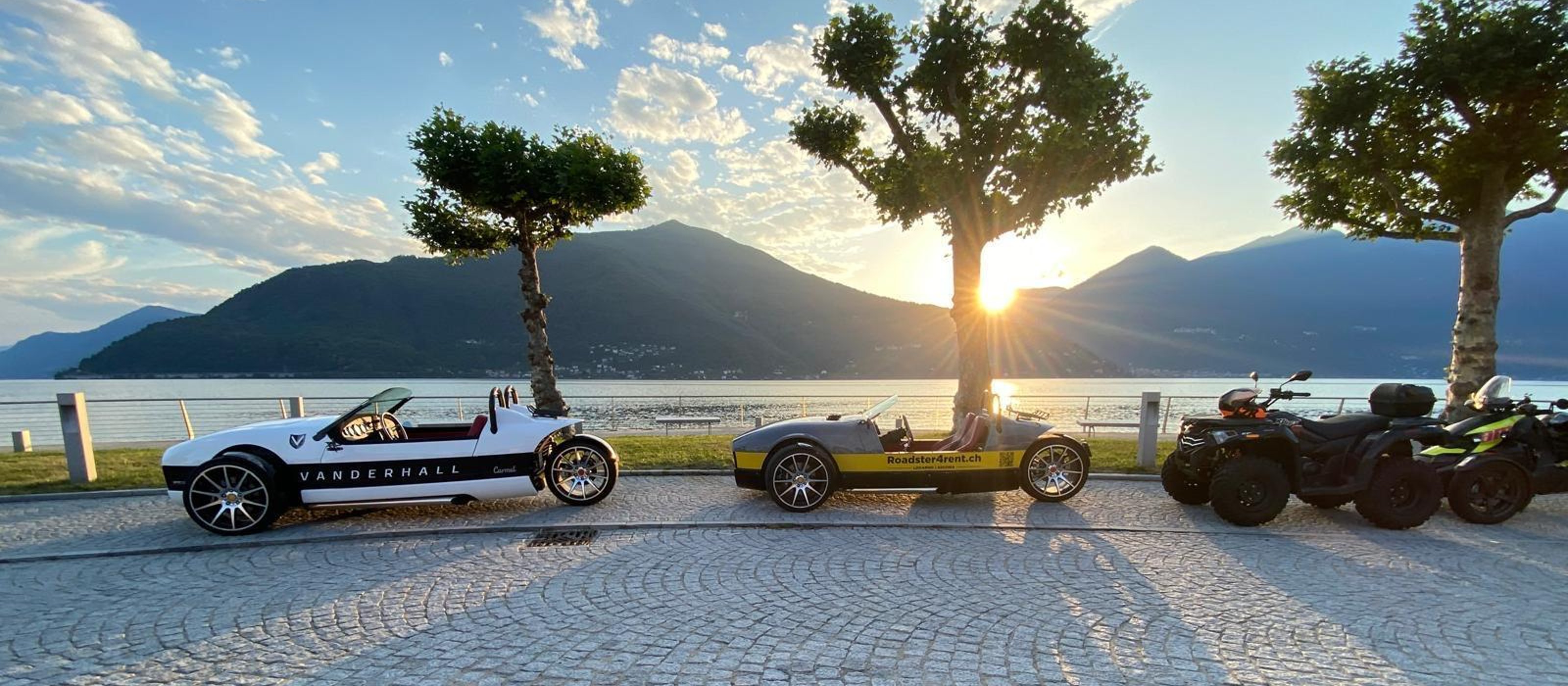 Ascona: Fahrt mit einem 3rädirigen Roadster in den Sonnenuntergang