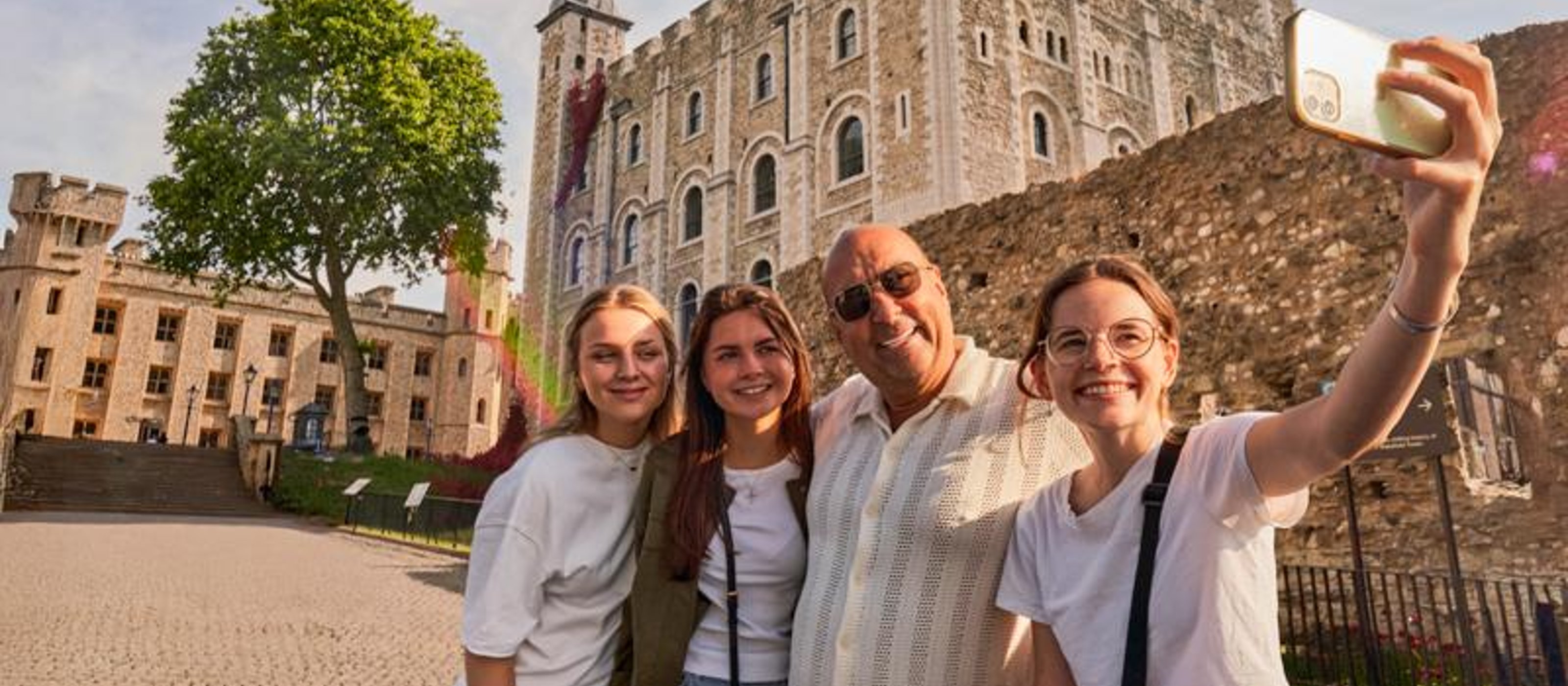 Tower of London Halbprivat-Tour mit Kronjuwelen-Eintritt