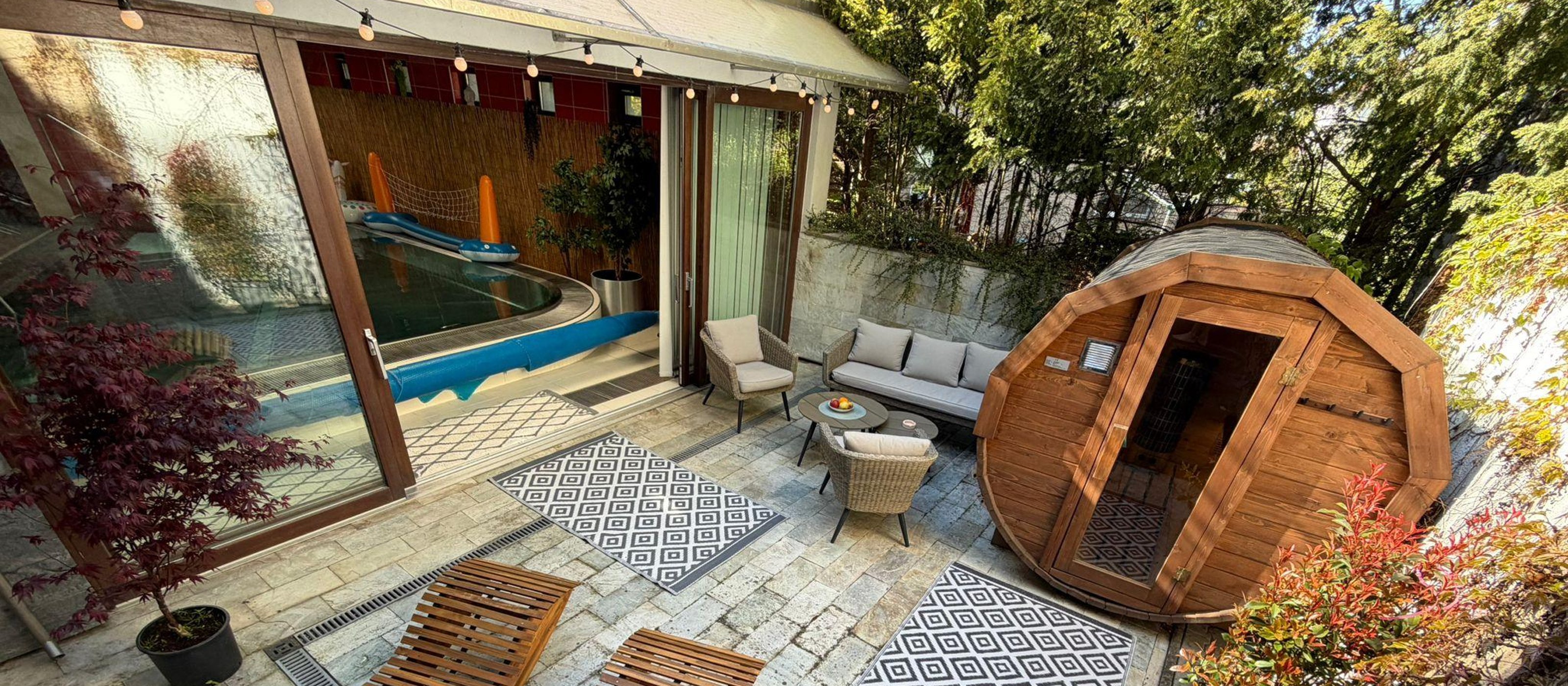Prag: Exklusives privates Spa mit Pool, Sauna & Whirlpool