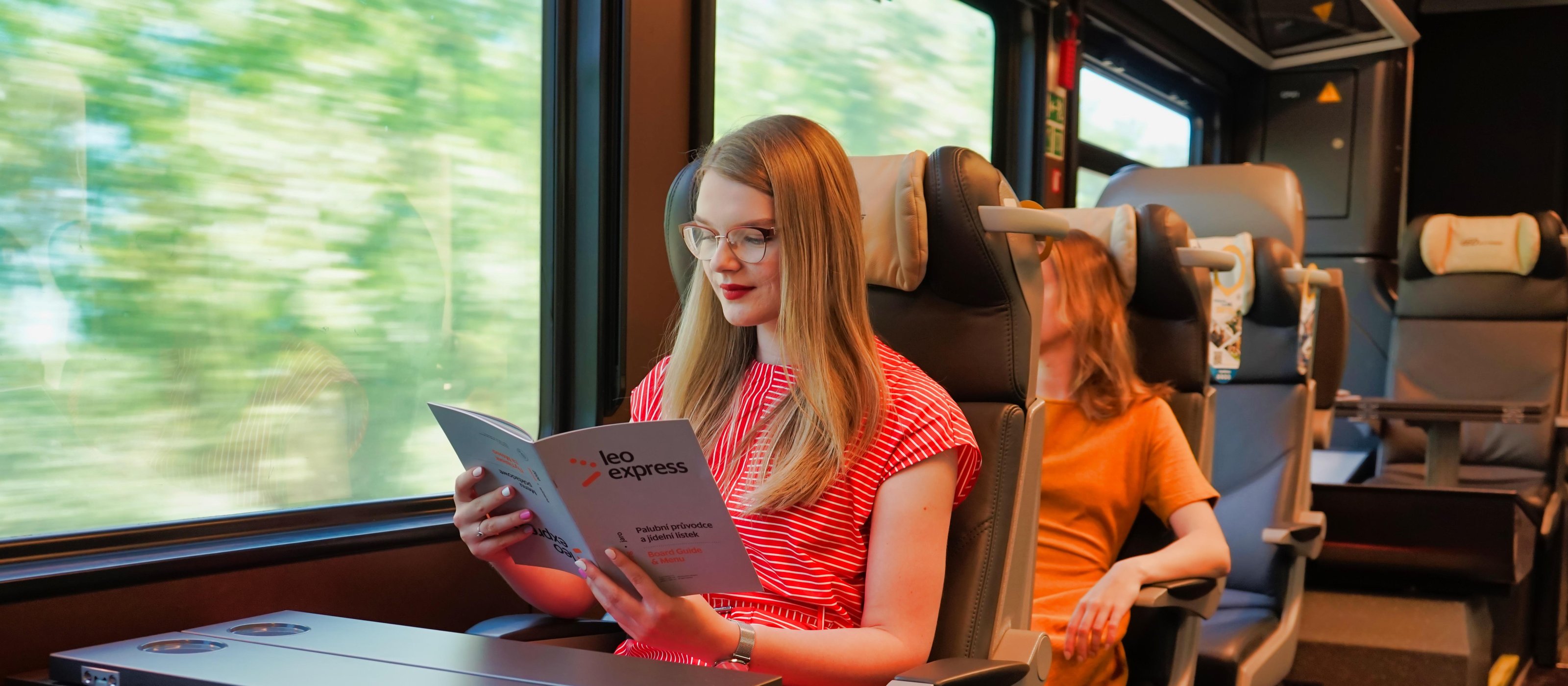 KrakowExpress Train Transfer Ticket to and from Krakow