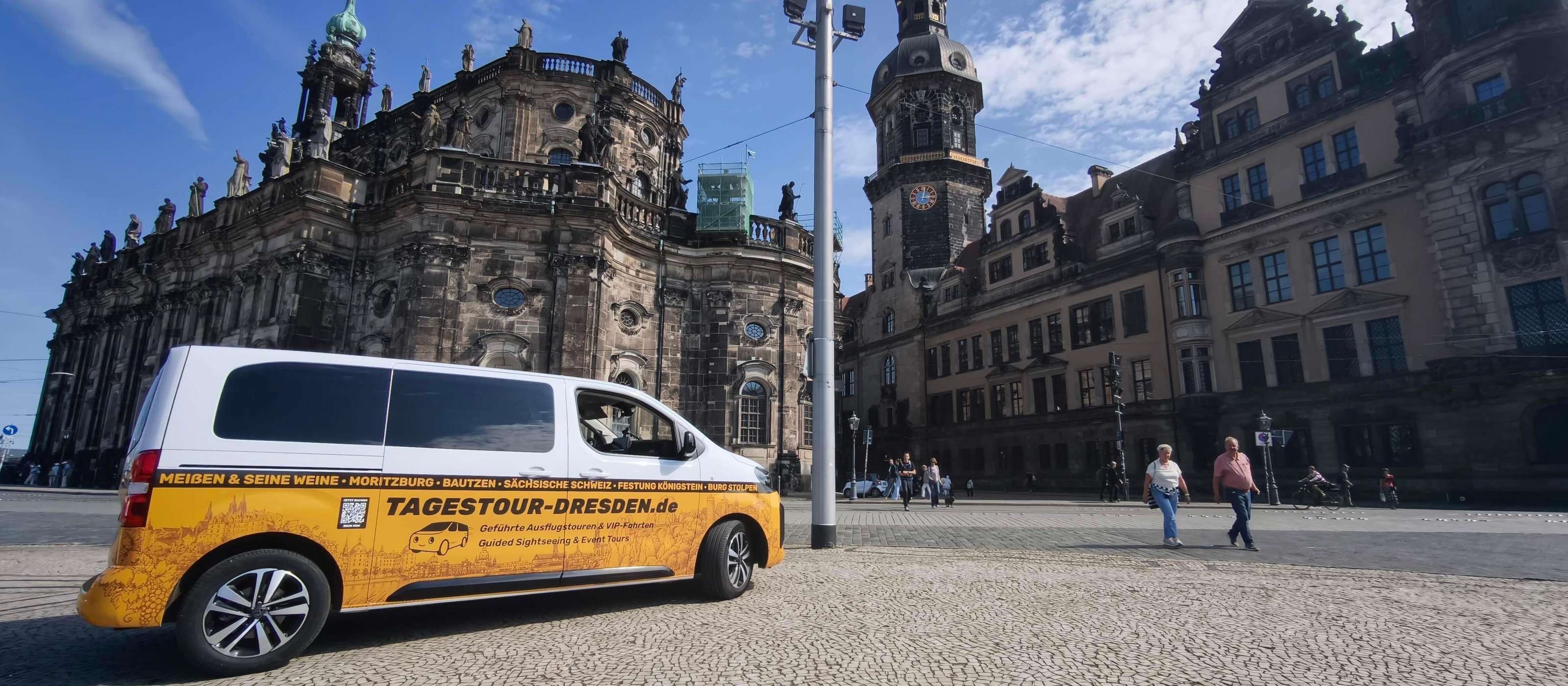 In Dresden: Dresden XXL Stadt-Tagestour mit dem Van, kleine Gruppen, Alt- & Neustadt, ca. 6 Stunden