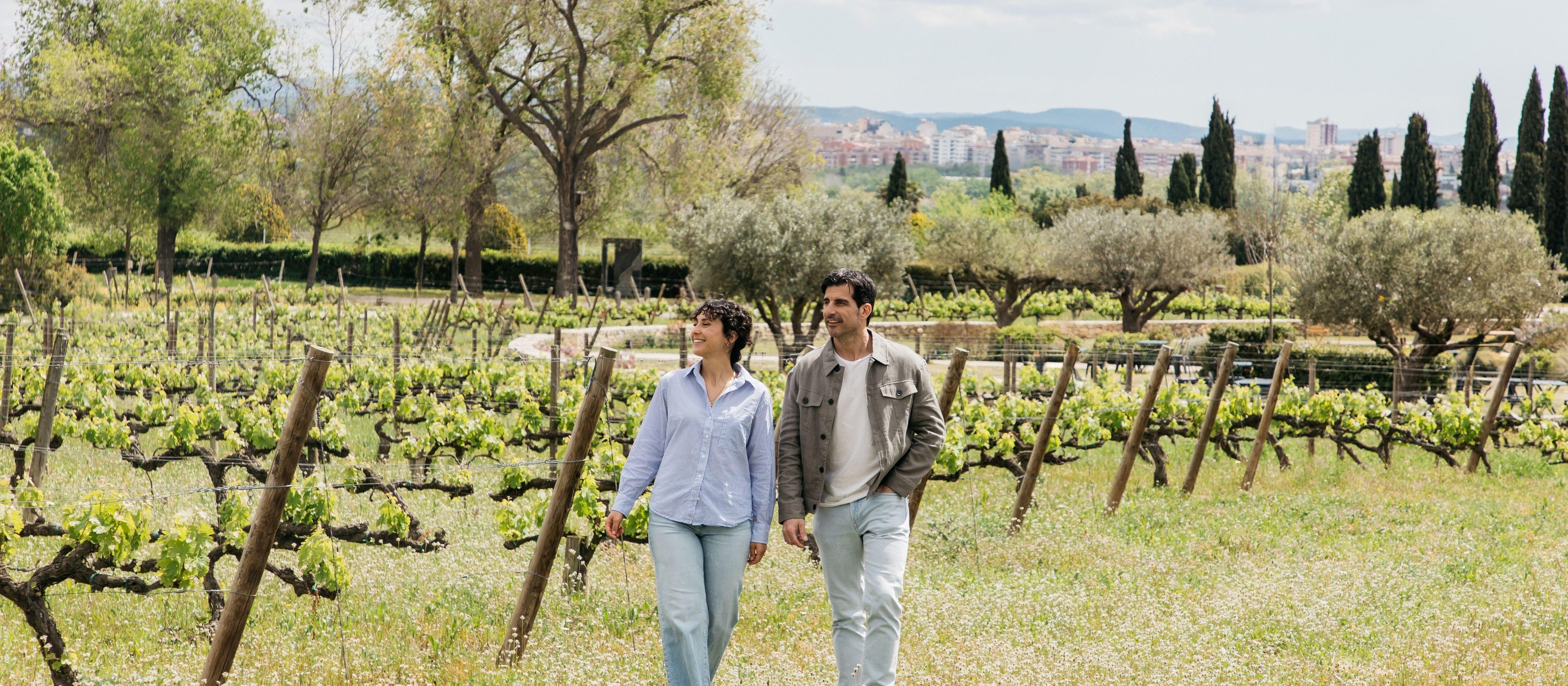 Barcelona-Penedès: Familia Torres wine & tapas winery tour