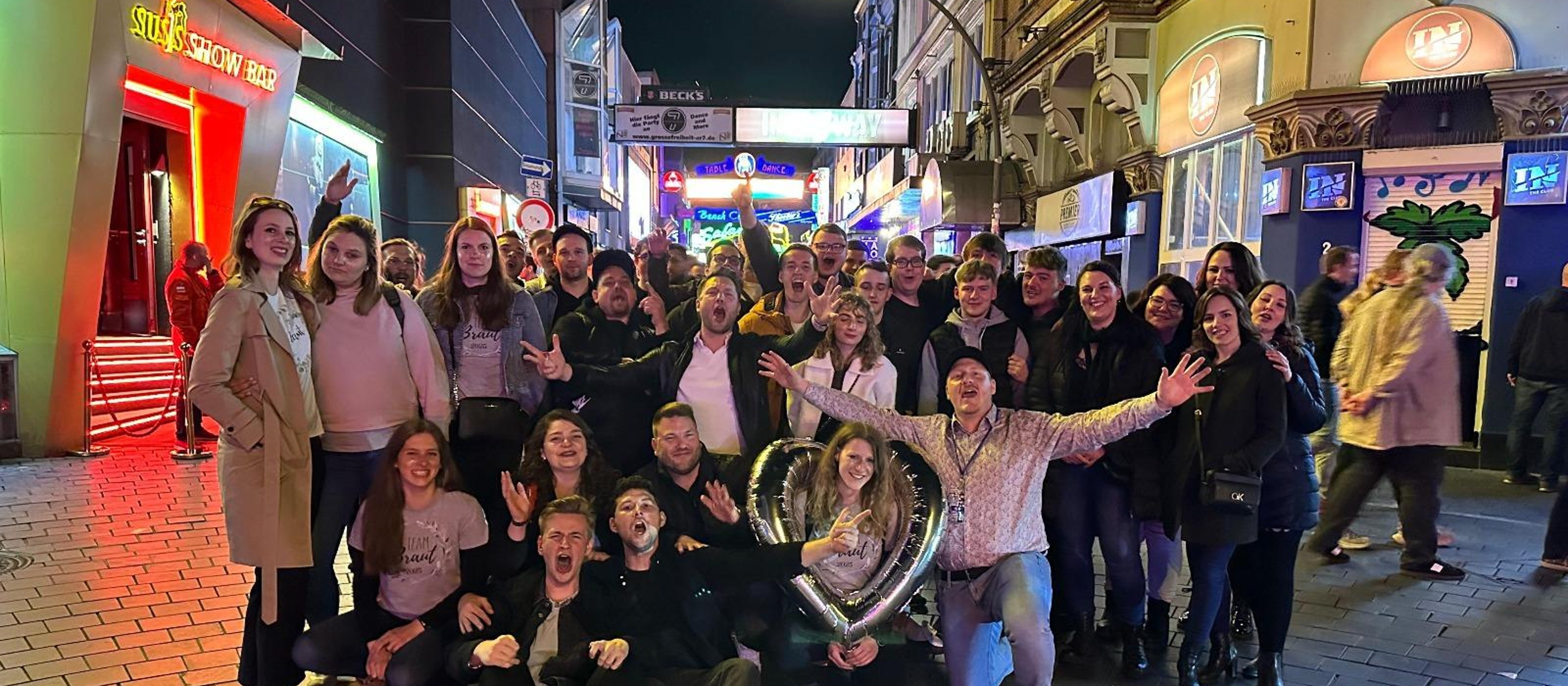 Großer Hamburger Kneipentour – Shots, Spiele & VIP-Paket