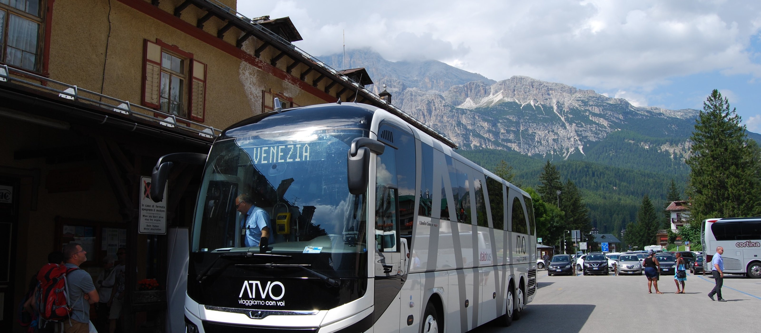 Express Bus Service: Venice to Cortina