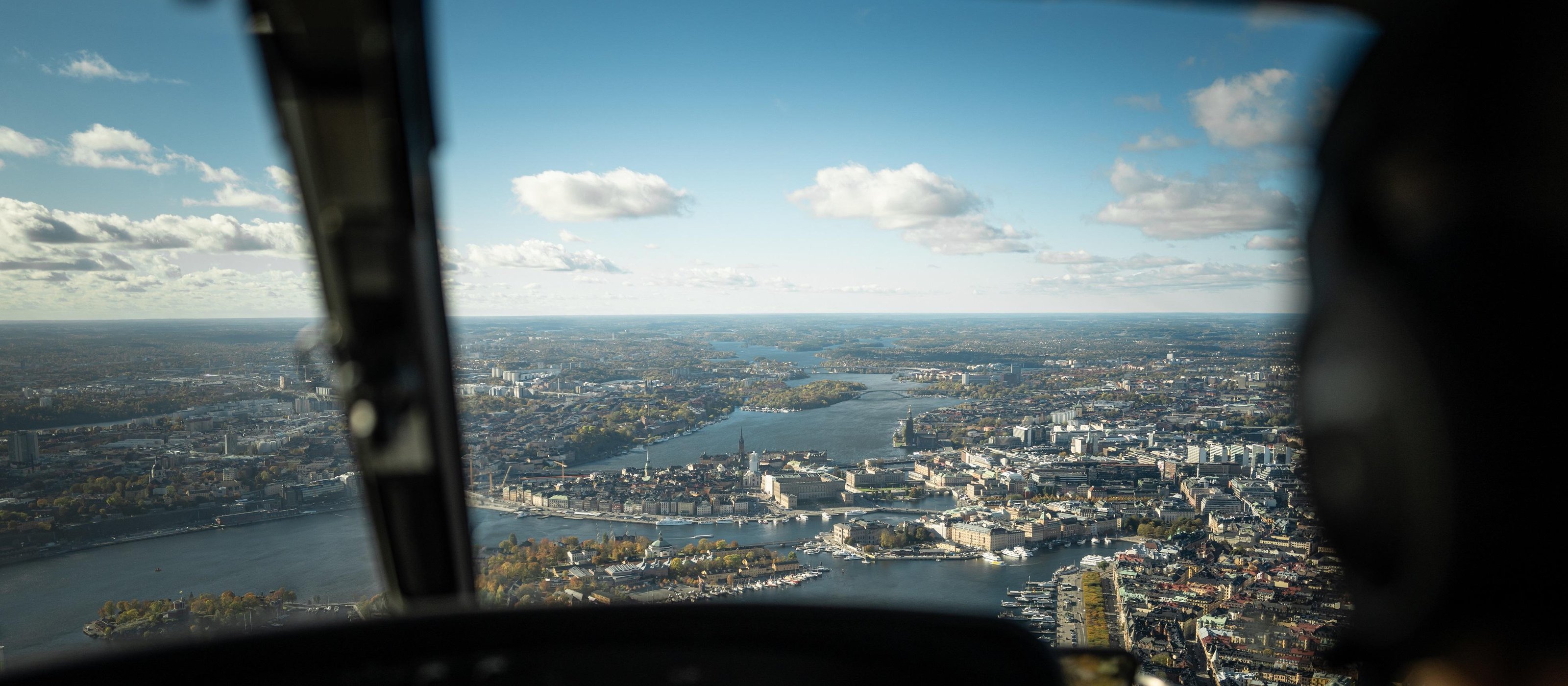 Sundbyberg Private Helikoptertour über Stockholms Schären
