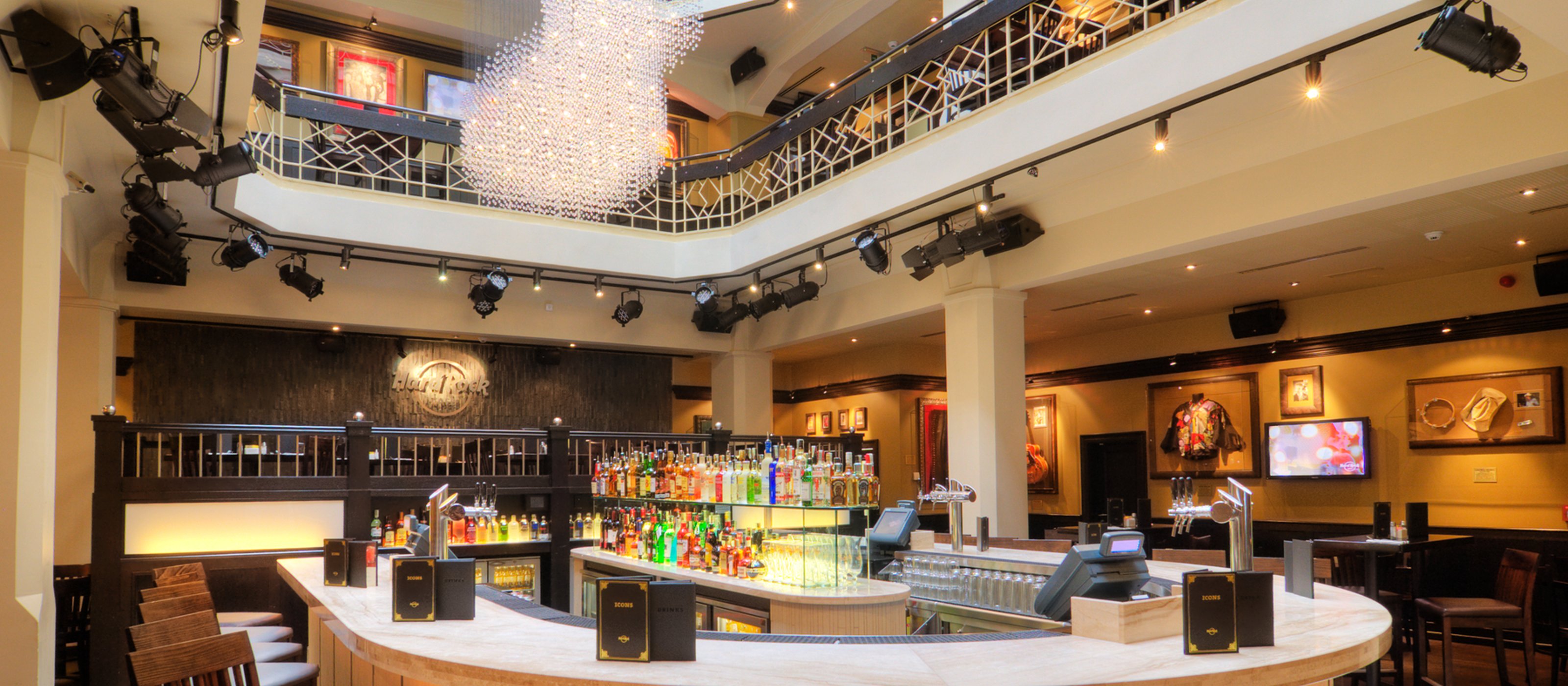 Prag Hard Rock Cafe mit Menü für Mittag- oder Abendessen