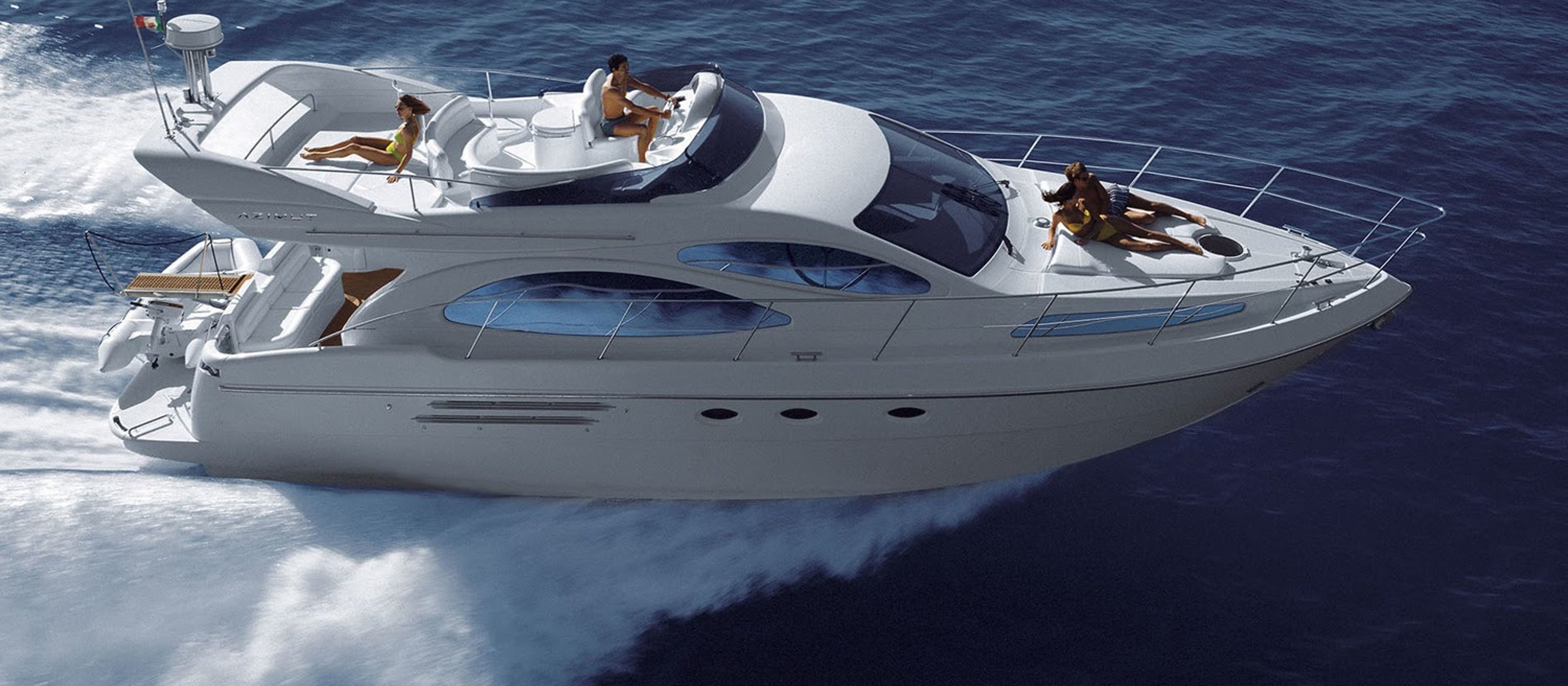 Privater Motoryacht-Charter mit Getränken und Speisen