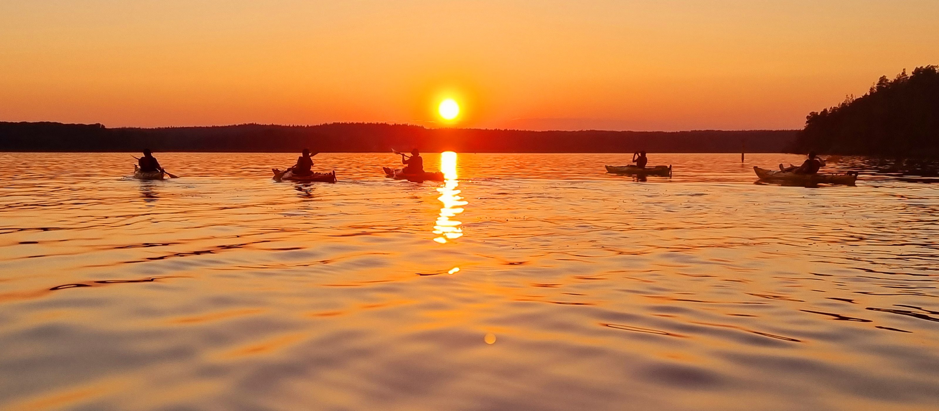 JakobsbergBeginner friendly kayak tour on Lake Mälaren