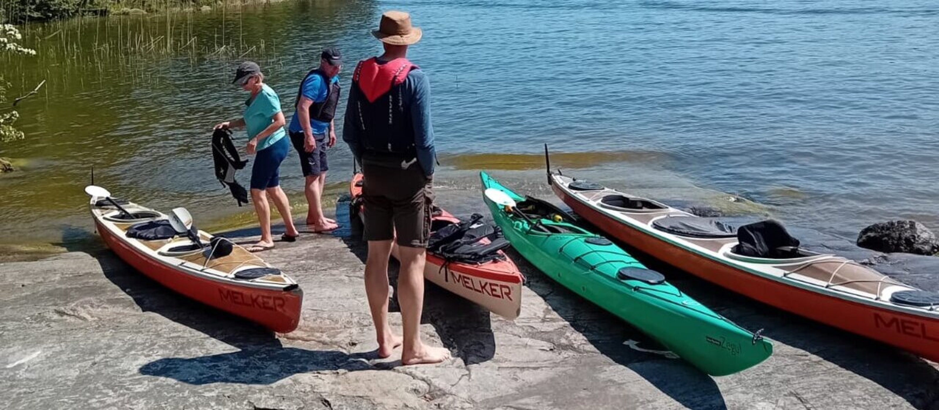 Overnight Kayaking Adventure in the Archipelago