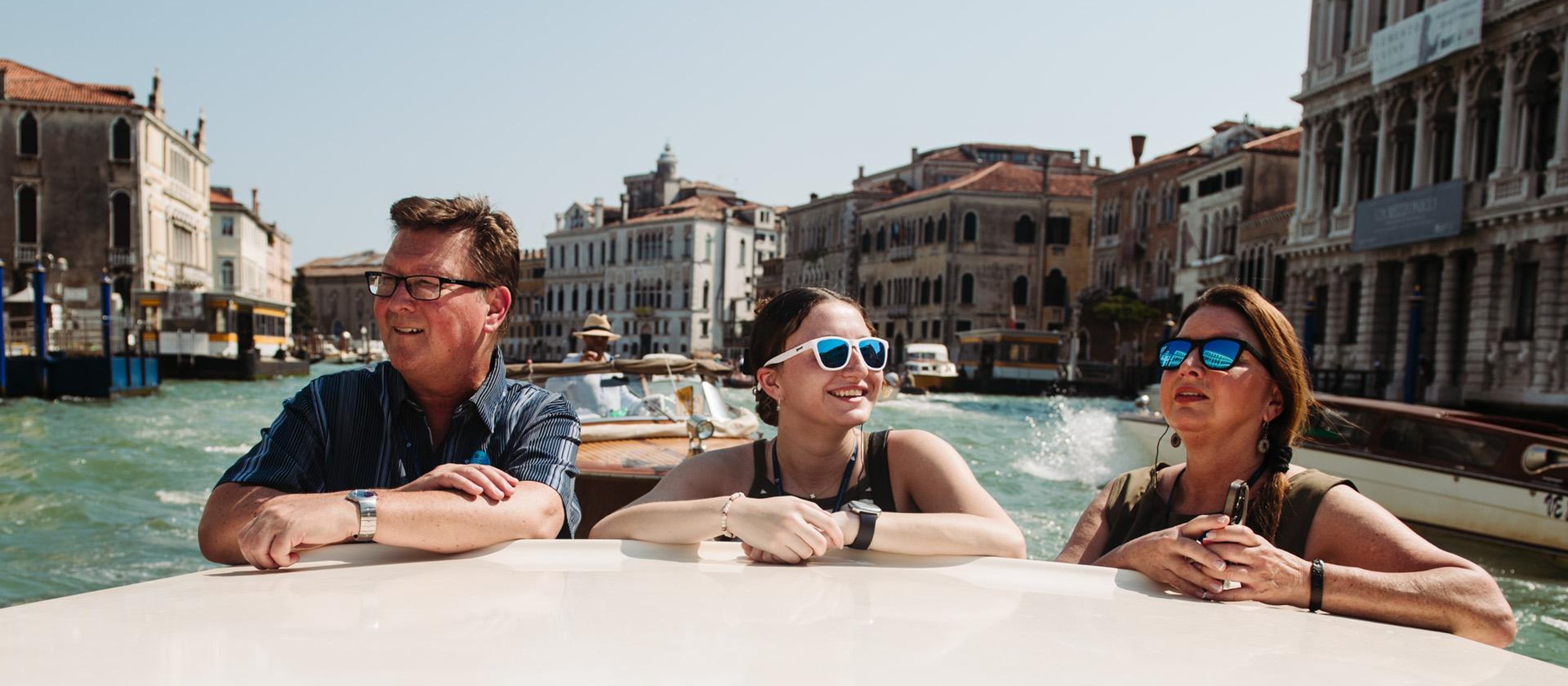 Canal Grande mit dem Boot und erfahrenem Reiseführer