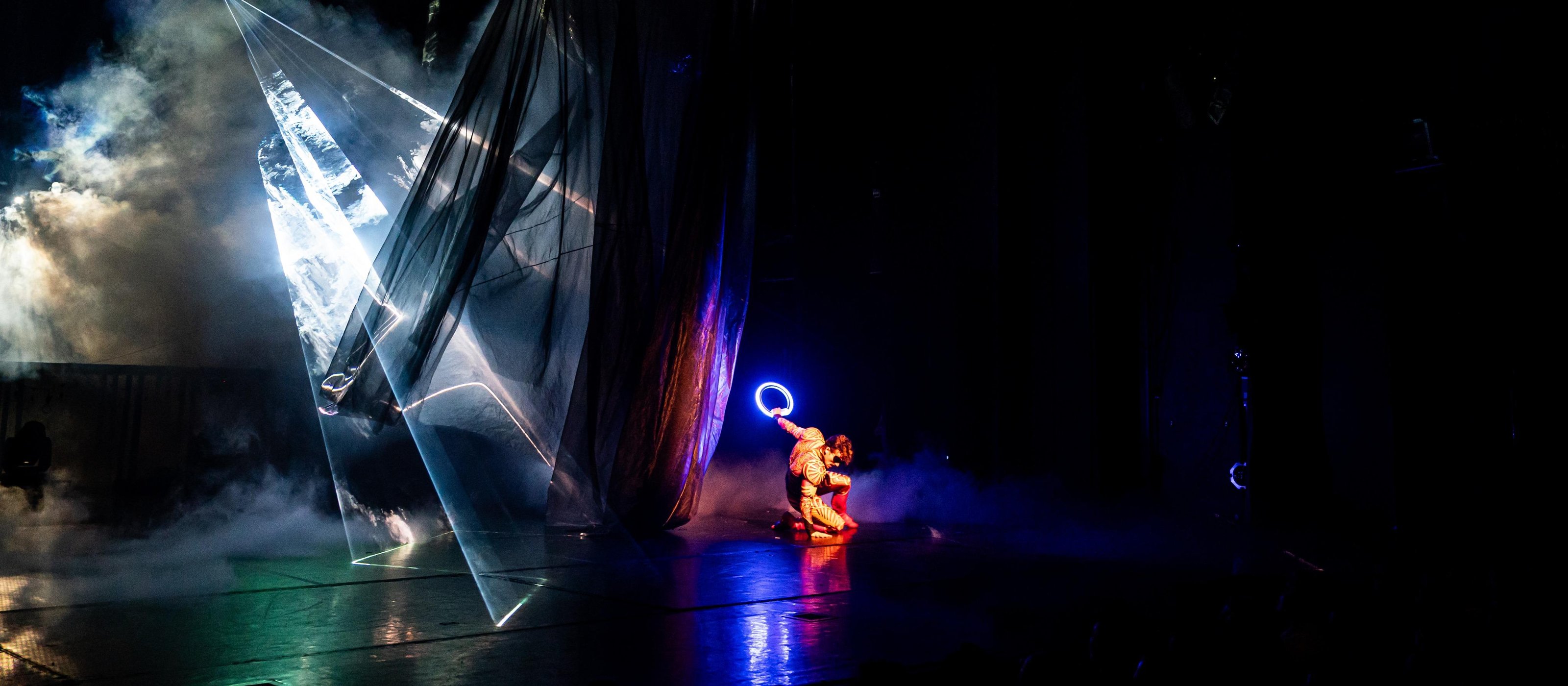 Prag: WOW-Show Schwarzlichttheater