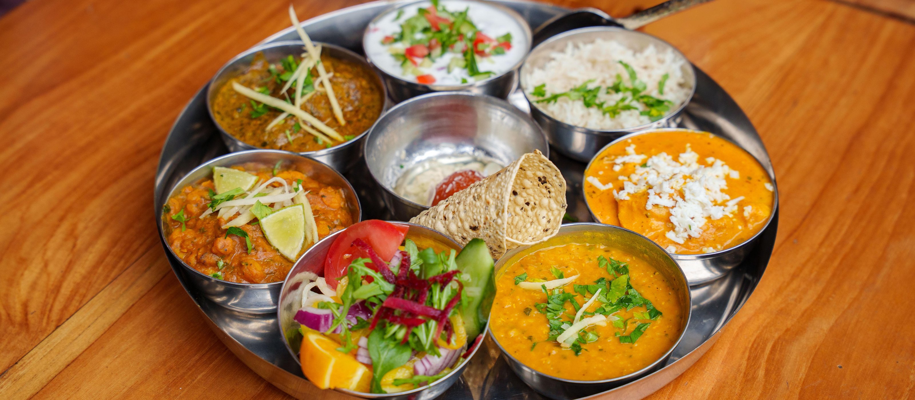 Berlin-Mitte: Indický Thali zážitek
