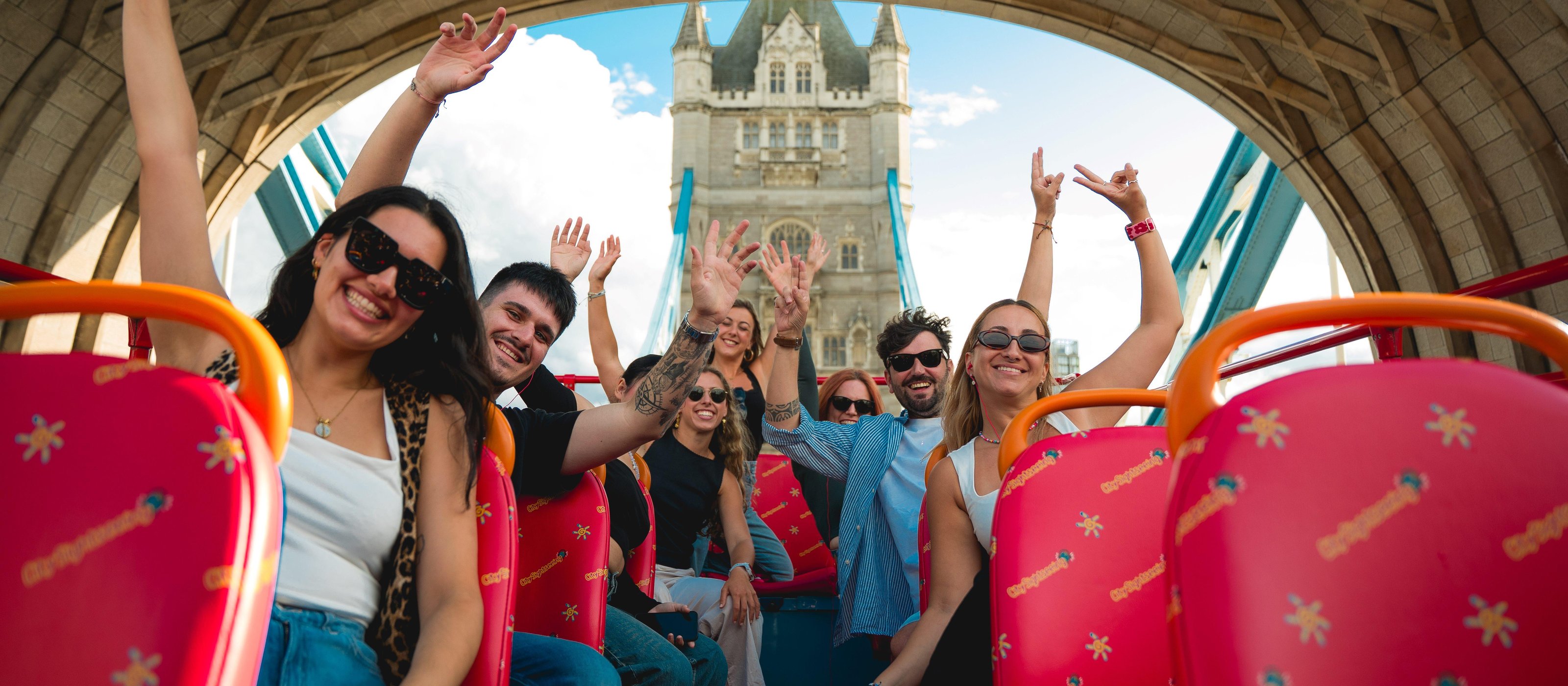 London360: Einzelne Flussfahrt & Hop-On-Hop-Off-Bustour-Kombination