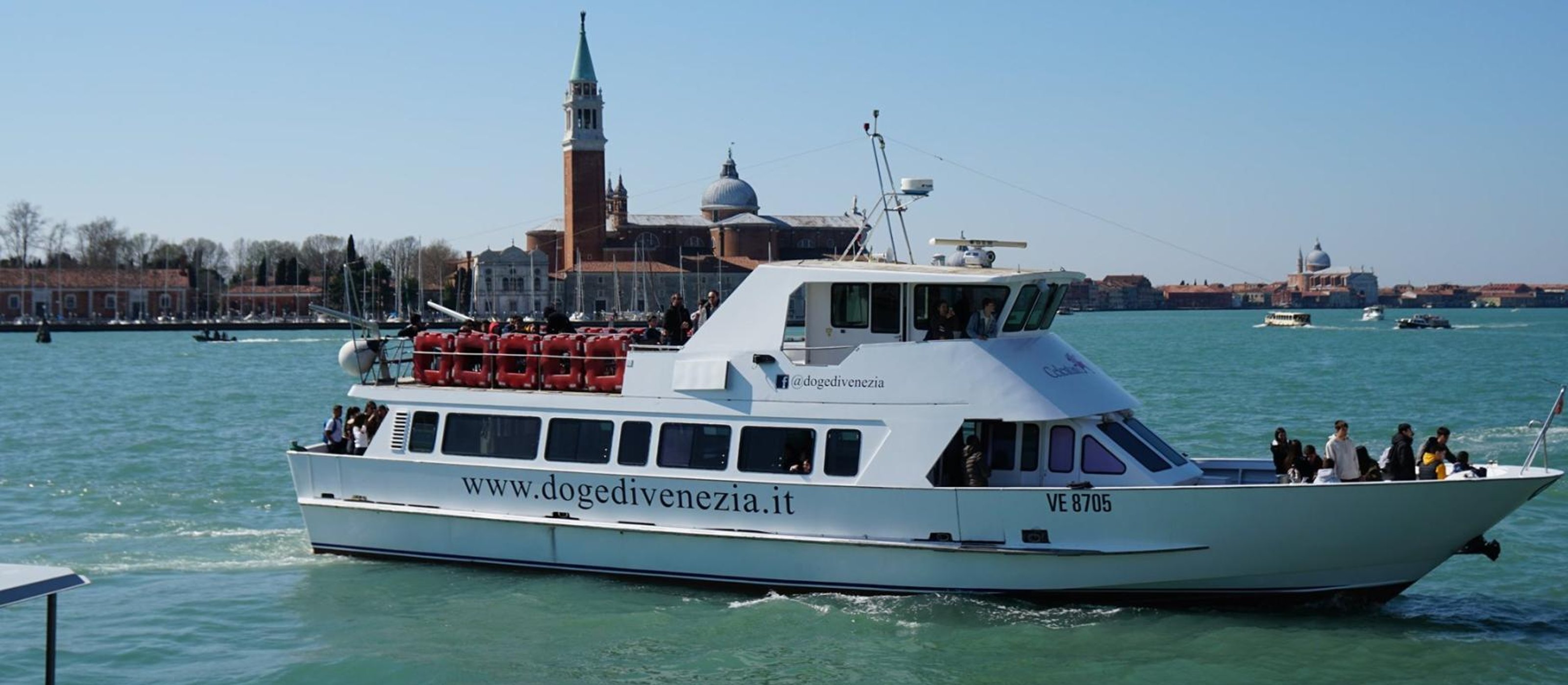 Punta SabbioniPunta Sabbioni nach Venedig Hin- und Rückfahrt Bootsticket