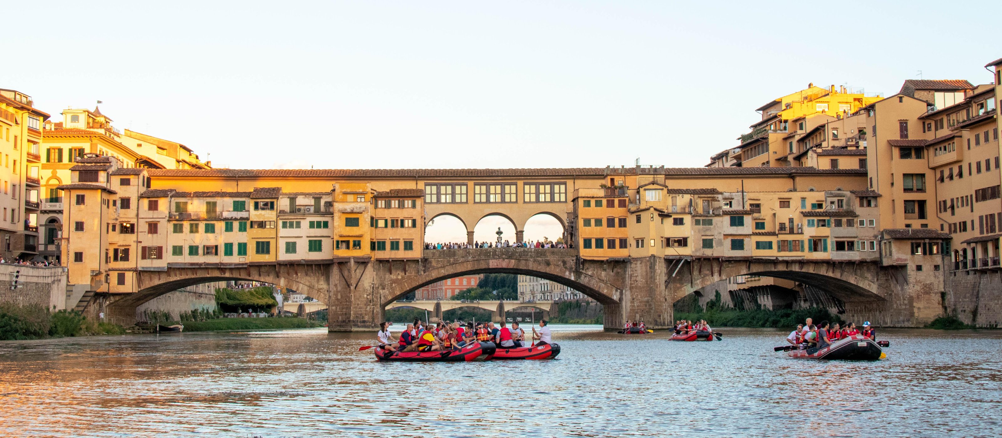 Pontevecchio- & Stadtansichten-Panorama-Rafting-Tour