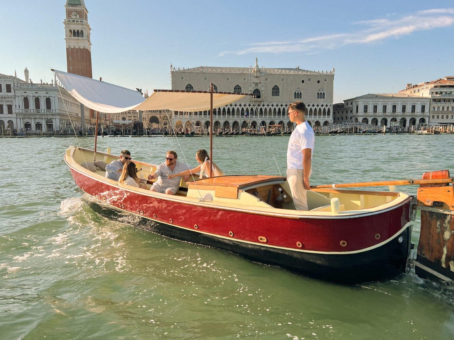 Private Tour auf einem typischen Boot