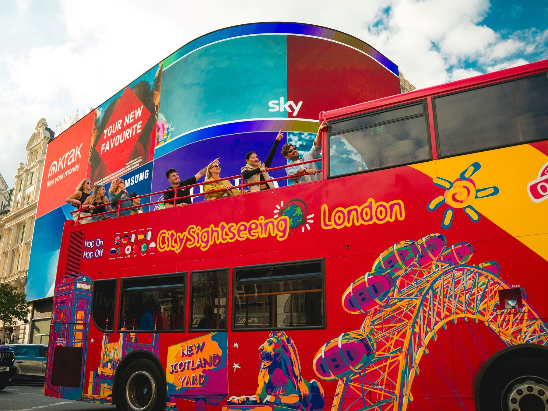 London360: Rückfahrt mit dem Boot & Hop-On-Hop-Off-Bus-Kombination